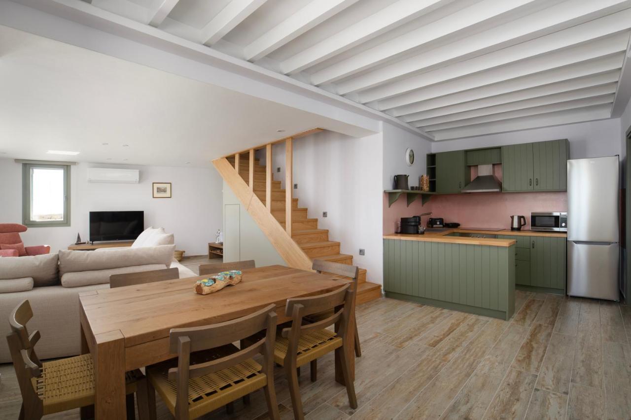 Acron Andros - Luxury Villa With Private Pool Korthio Екстериор снимка